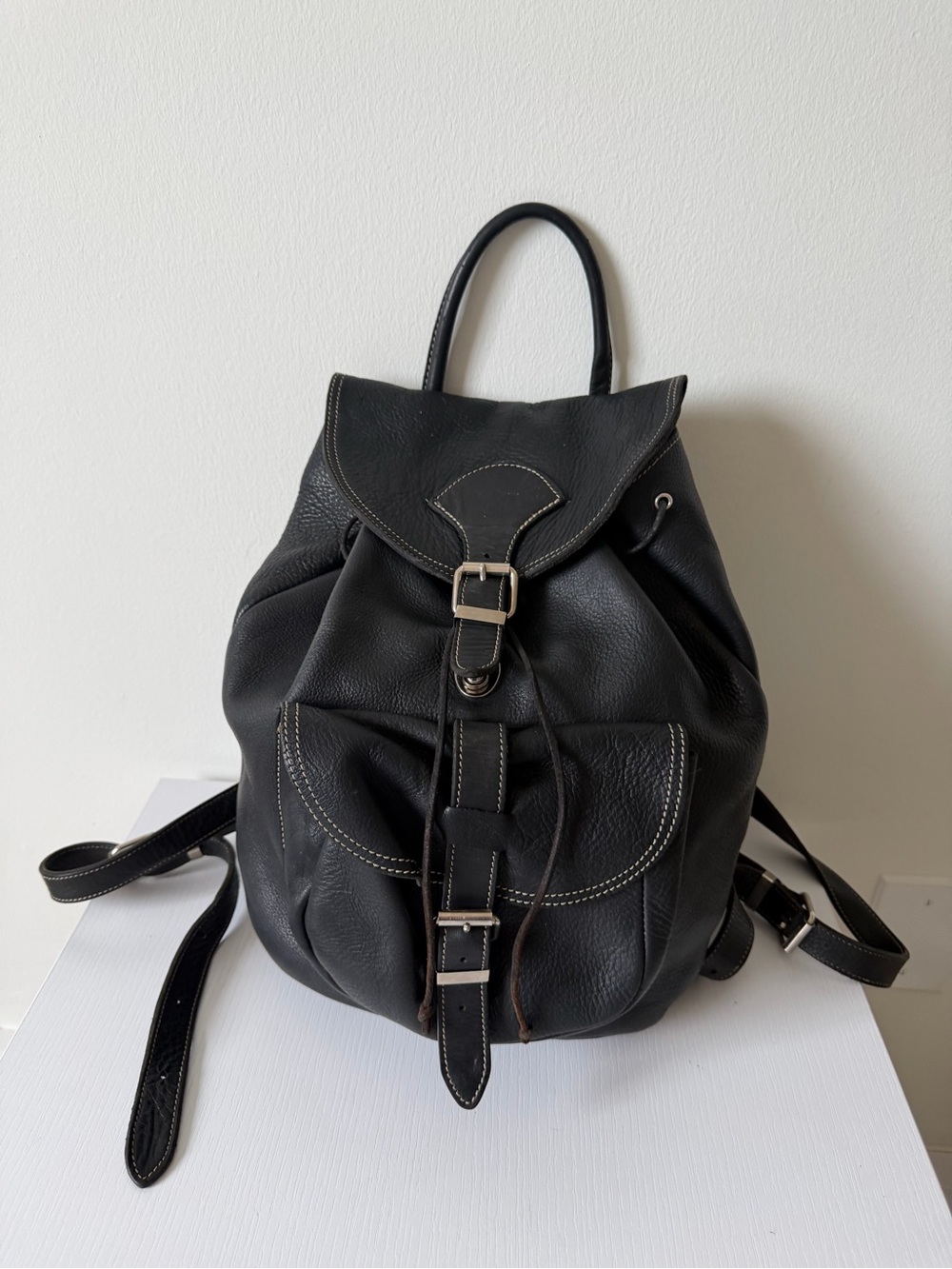 Vintage Roots Canada Black Genuine Leather Backpack Large 15” x 14”